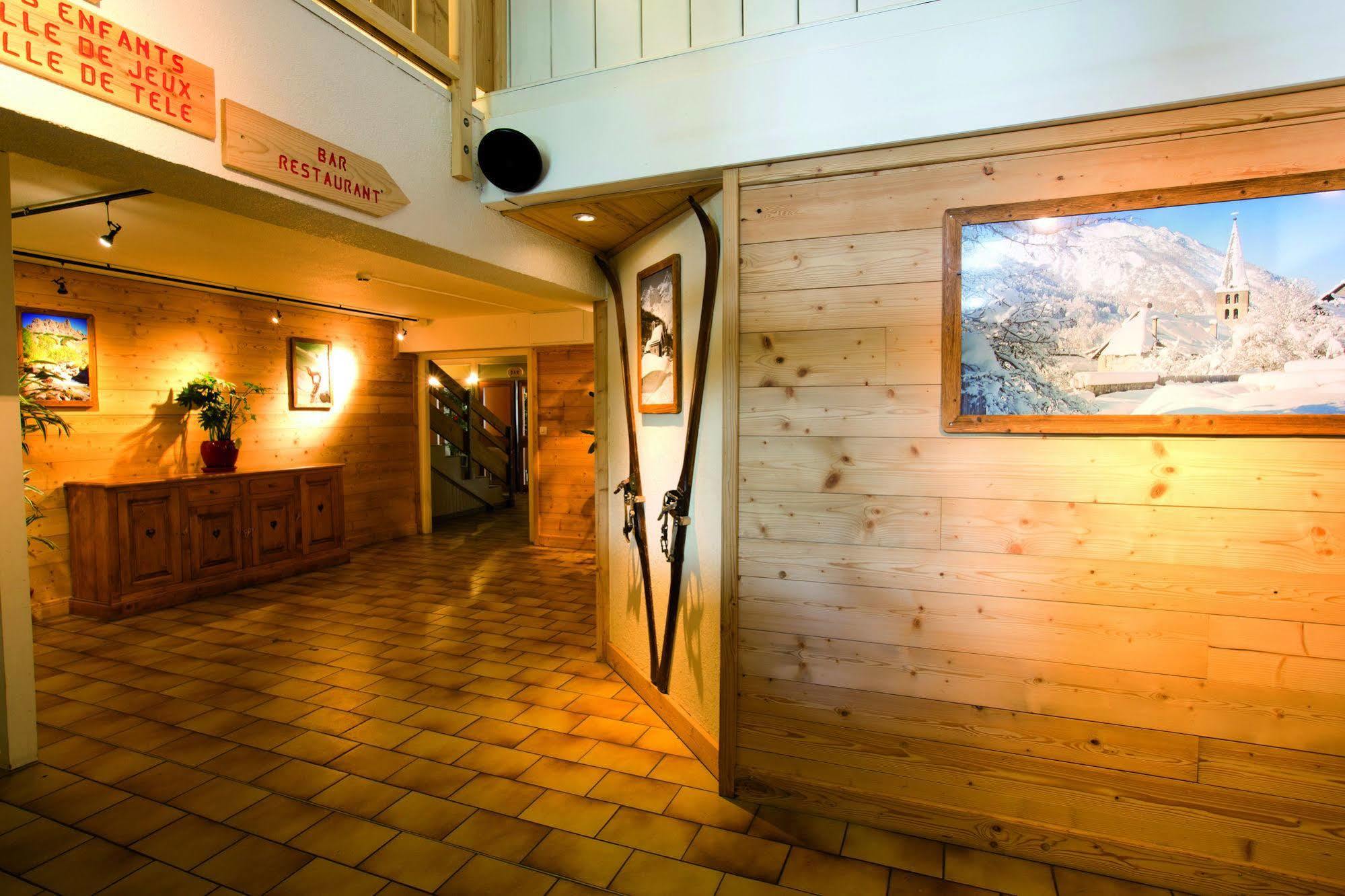 Club Vacances Bleues Les Alpes D'Azur La Salle-les-Alpes Exterior photo